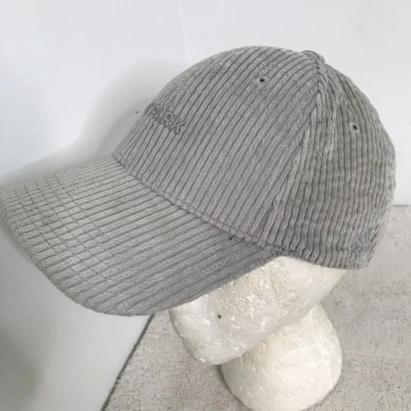 Ivy Park Adidas Corduroy Gray Baseball Hat - Picture 3 of 11